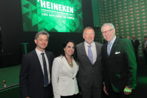 Heineken compra Kirin Brasil, dona da Nova Schin, por R$ 2,2 bilhões 6 2016 08 03 Inauguração da Ampliação da Heineken 040