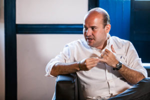 Roberto Cláudio (PDT) avisa aos correligionários que vai procurar Eunicio Oliveira (PMDB) em Brasília 2 vós perfil prefeito roberto claudio 6