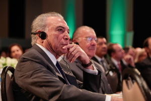 Governo reafirma posicionamento contra o 'Aborto' e opta por preservar a Bíblia 9 Temer Latino 002