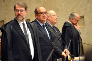 A maioria dos brasileiros não simpatizam com ministros do (STF), aponta pesquisa 10 AC stfadiajulgamentodelula 04202016 6