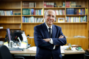 Negócios / "A expectativa desse ano é que 2,5 milhões de empregos sejam criados", diz Meirelles 1 Henrique Meireles Ministerio Fazenda SergioLima 24nov2016 e 868x538