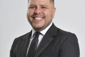 Ainda não declarou o imposto de renda? Contador Jefferson Lopes dá dicas para você não errar. 12 jeff2