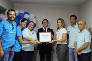 Associação Fortaleza Azul (FAZ) receberá homenagem na Câmara Municipal de Fortaleza e solenidade terá apresentação do cantor Marcos Lessa 1 CelioeFAZ