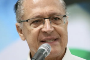 Eleições / “Alckmin tem que explicar é o roubo da merenda escolar em São Paulo” 1 1D5171A0 EEC6 439E BE49 848E10DA75E9