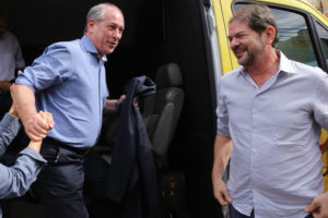 Eleições / Ciro Gomes se posiciona contra o UBER e demais aplicativos de transportes 12 714FD464 CC73 4CC9 9DE4 F20B5A218FCD
