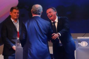 Eleições / Candidato Bolsonaro abre vantagem contra Haddad e mantém liderança com folga 4 E8ADDF81 4059 409B 97D0 FEE6DD8FA52F