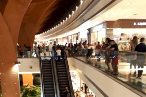 Assaltantes invadem shopping Iguatemi, assaltam joalheria e atiram em segurança em véspera de fim de ano 5 1C5FB3C0 CEFA 4789 999A 58A9FBCD997C