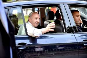 Papa volta a celebrar missas com fiéis no Vaticano durante pandemia do coronavírus 3 DB610418 818E 45CB 85C0 761ED994B39A