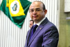 Deputado propõe "Dia do Vereador" em solenidade na Assembléia 3 SA foto
