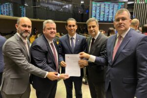 Advogados integram comitiva em audiência entre OAB-CE e deputado federal Domingos Neto para barrar reajuste da energia 9 40BF4084 AD27 4A11 8F61 9D79E65D9DD8