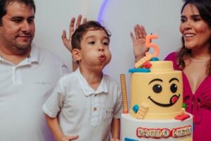 Paulo Aragão e Laís Soares comemoram os 5 aninhos de Paulo Neto 2 2DB9DAAB A9F4 4385 9DD7 61149E86A75B
