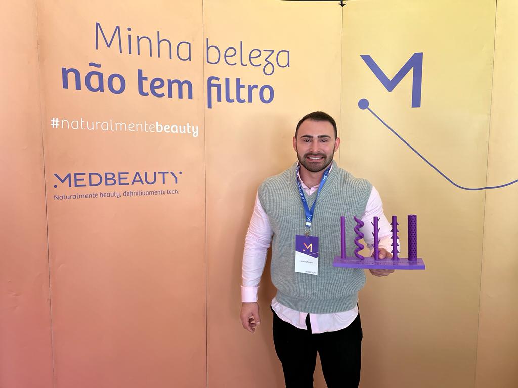 Dr. Vinicius Ferreira participa do MedBeauty em São Paulo 1 25376ABB 26FE 4FC2 8305 596FCE9CDC36