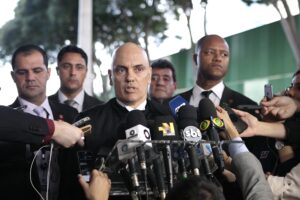 Alexandre de Moraes diz que nenhum eleitor foi impedido pela PRF de votar 9 406C1AC7 C1E3 4330 ACAB B5F75F5D660F