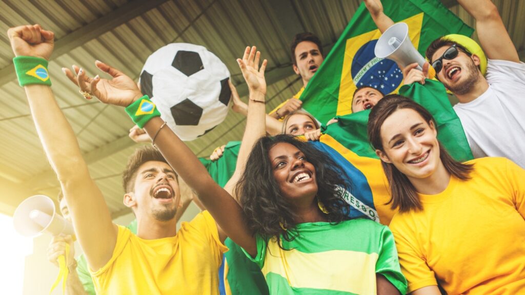 <em>Copa do Mundo em condomínios: barulho e controle de pessoas requer organização. Saiba quais são as regras</em> 1 DC65F651 1801 4008 9EF2 87FCB673F2D5