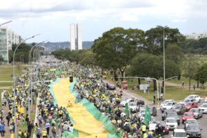 Governo Lula pede e Moraes proíbe manifestação política com violência em vias públicas do Brasil 7 861AAA80 9AE5 4770 BB2E C991EABF1AD6