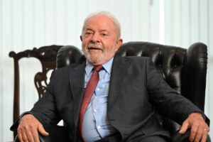 CUT critica aumento no salário mínimo dado por Lula: R$ 12 reais 2 D6FB1B48 8D87 4155 BC77 E80F042E2A4A