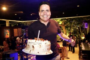 Empresário Fabiano Barreira brindará nova idade em badalado evento no La Maison 4 IMG 9940