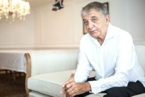 “Traiu o Turismo”, diz Arialdo Pinho sobre Elmano após autorizar privatização de Jericoacoara 2 IMG 1164