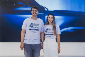 Extrema Jaguar Land Rover comemora premiação de melhor concessionária da marca no Norte e Nordeste 6 A7305147