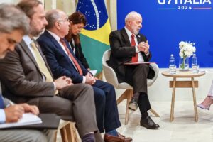 Lula diz que Brasil renovará contrato com ENEL; fornecedora é recordista em multas e reclamações 4 53792463681 833dcc5040 o