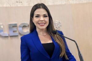 Deputada cria projeto que reconhece ‘fibromialgia’ como deficiência física 7 IMG 8602