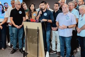 André Fernandes faz denúncia de crime eleitoral com uso de IA nas eleições 8 IMG 5989