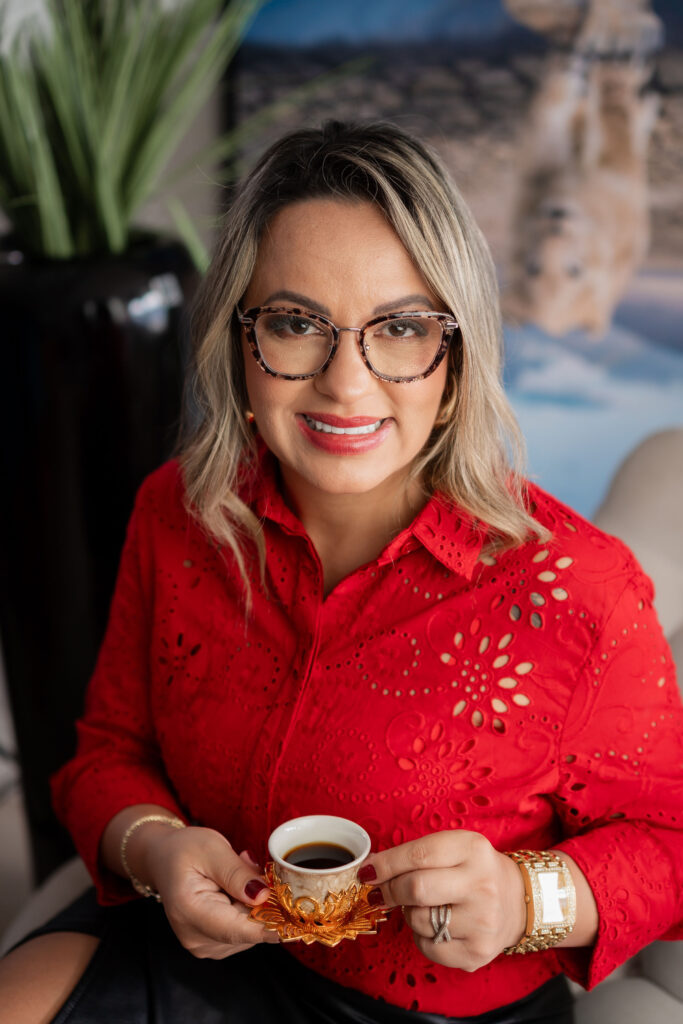 Mentora de relacionamentos, Fran Santos aponta a comunicação como a chave para restaurar casamentos em crise 1 DSC8972 Original