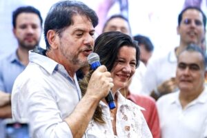 Cid emplaca irmã no governo após recuar de rompimento com governo Elmano 3 IMG 9446