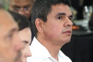 “Não haverá nenhum fechamento de hospital”, garante chefe da Casa Civil sobre o César Cals 6 IMG 6486