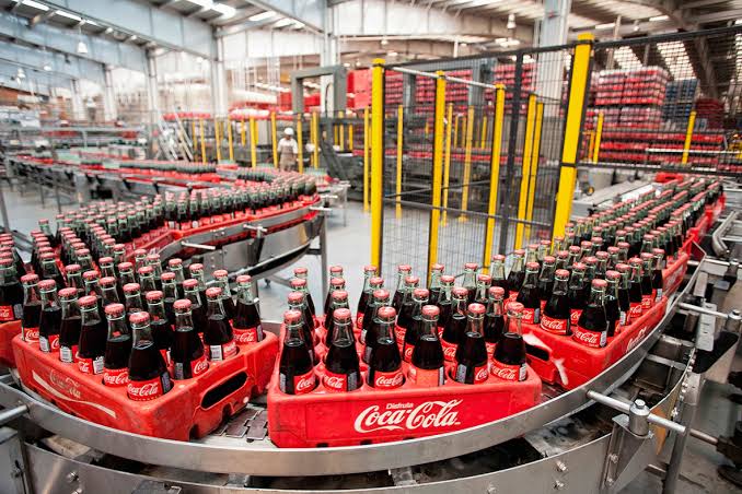 Governo suspende produ&ccedil;&atilde;o de Coca-Cola em f&aacute;brica de Maracana&uacute;, ap&oacute;s vazamento - Jornal Revista Cear&aacute;