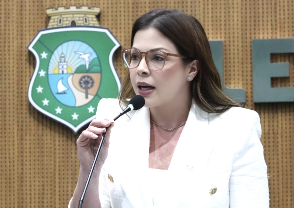 Deputada propõe política estadual de ’Incentivo e Regulamentação da Equoterapia no Ceará’ 1 1e7e93e0 f70a 49d3 a74a 39837abfd272