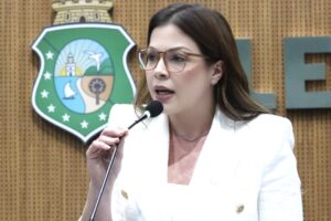 Deputada propõe política estadual de ’Incentivo e Regulamentação da Equoterapia no Ceará’ 8 1e7e93e0 f70a 49d3 a74a 39837abfd272