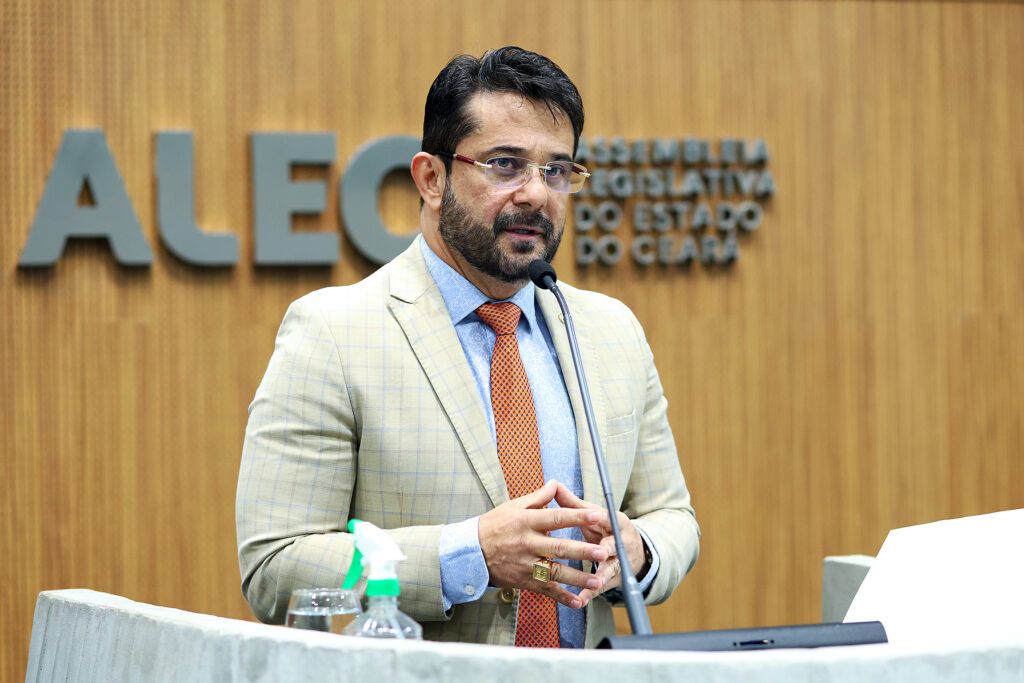 Deputado apresenta projeto que muda “Setembro Amarelo“ de combate ao suicídio para “Setembro Gerando Vidas” 1 IMG 1111