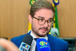 Médico Francisco Furtado é agraciado com Medalha Monsenhor Murilo, mais alta honraria de Barbalha 4 IMG 1562