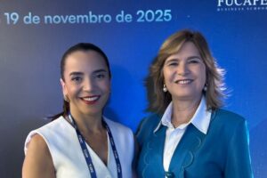Welynadia Rodrigues marca presença na 1ª Conferência Nacional de Contabilidade Pública em Aracaju/SE 7 wely e1764162485898