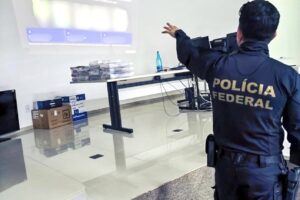 PF prende 5 vereadores acusados de envolvimento com facções no Ceará 4 IMG 8187